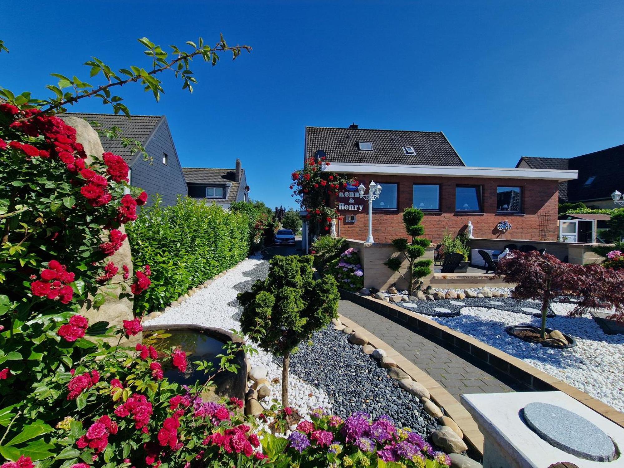 Hotel Kenny & Henry Cuxhaven Exterior foto